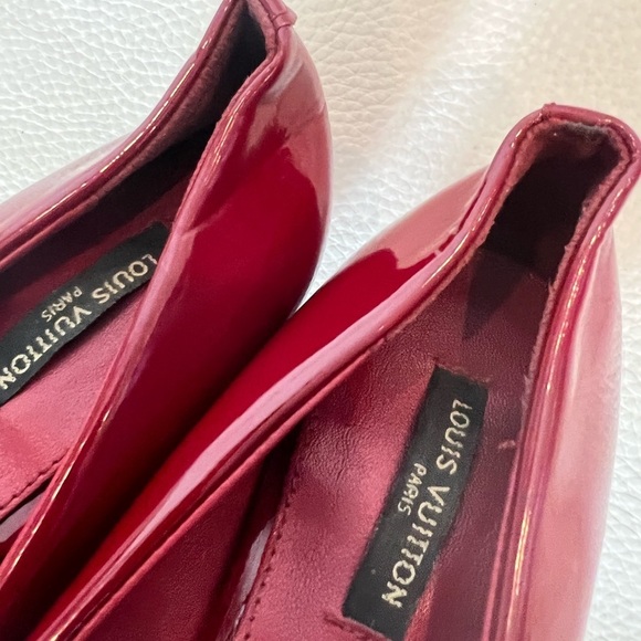Louis Vuitton Red Patent Ballet Flats Round LV Embellished - Picture 10 of 10